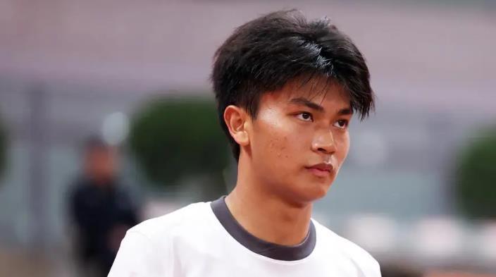 开云体育官网-喜讯！青岛西海岸官宣两位上港王牌租借入队，一人曾是国字号主力