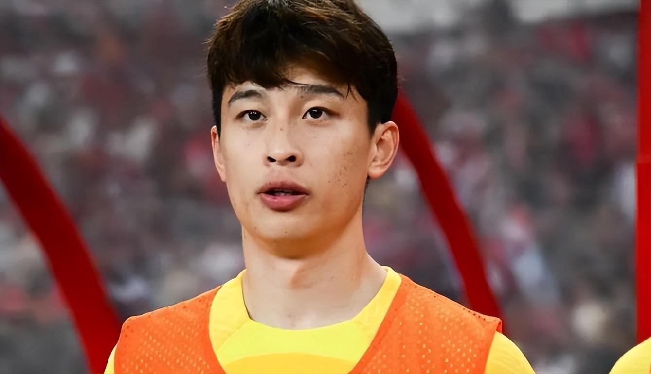 Kaiyun开云官方网站中国登录-喜讯！国安一线队教练组有望迎来久违的本土新大鱼，曾留洋本菲卡