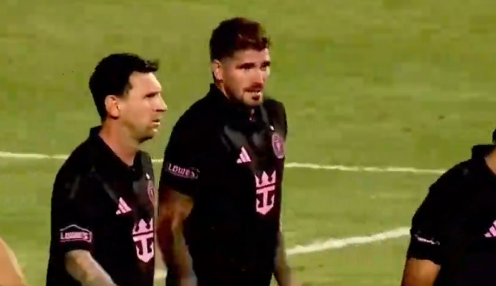 开云Kaiyun官网入口-梅西点球破门！险1分钟两球，破门之后不庆祝，苏亚雷斯造点